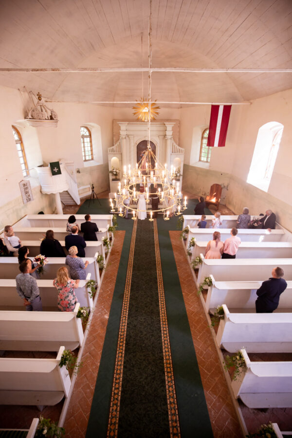 Kāzu fotogrāfs un video operators – pilns pakalpojumu klāsts vienā vietā | Kāzu Fotogrāfs un Filmētājs – Ventaskrasts Media