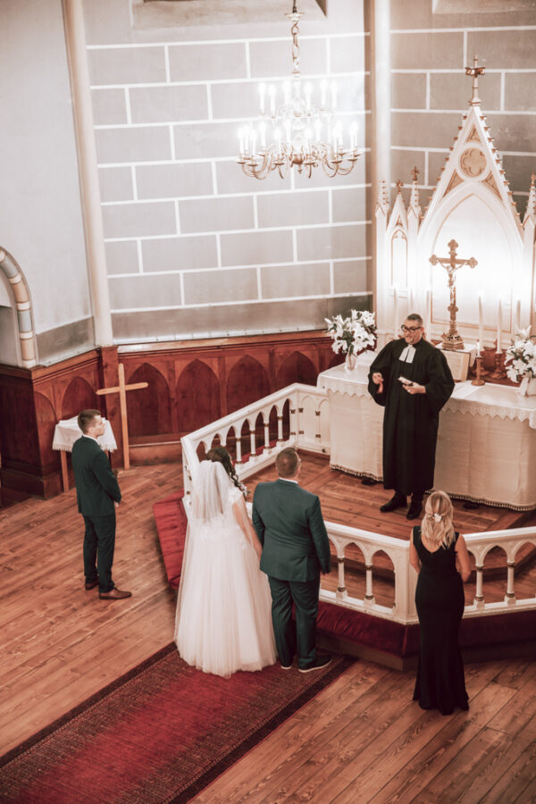 Kāzu fotogrāfs un video operators pāriem, kuri vēlas vairāk | Kāzu Fotogrāfs un Filmētājs – Ventaskrasts Media