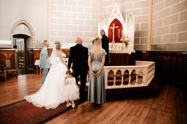 Profesionāla kāzu dienas dokumentācija ar sajūtu | Kāzu Fotogrāfs un Filmētājs – Ventaskrasts Media