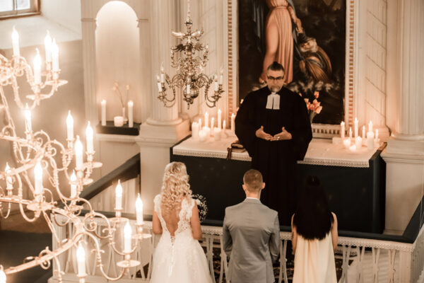 Profesionāla kāzu dienas dokumentācija ar sajūtu | Kāzu Fotogrāfs un Filmētājs – Ventaskrasts Media