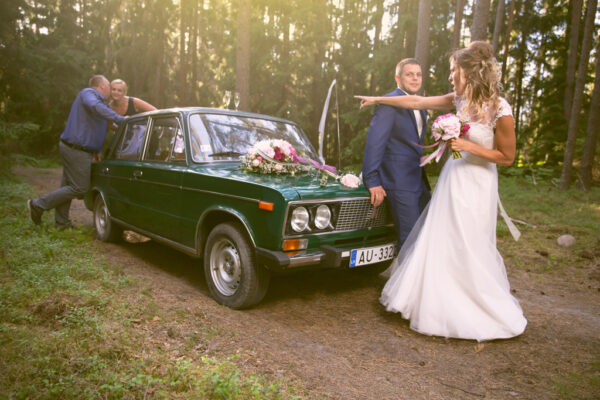 Kāzu stāsta iemūžināšana foto un video – kvalitatīvi un radoši | Kāzu Fotogrāfs un Filmētājs – Ventaskrasts Media