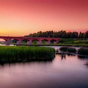 Kvalitatīva ainavu bilde ar uzsvaru uz noskaņu un telpu | Ainavu Fotogrāfs – Ventaskrasts Media